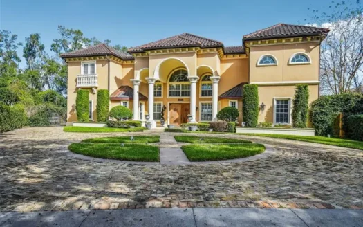 Luxury villa for sale