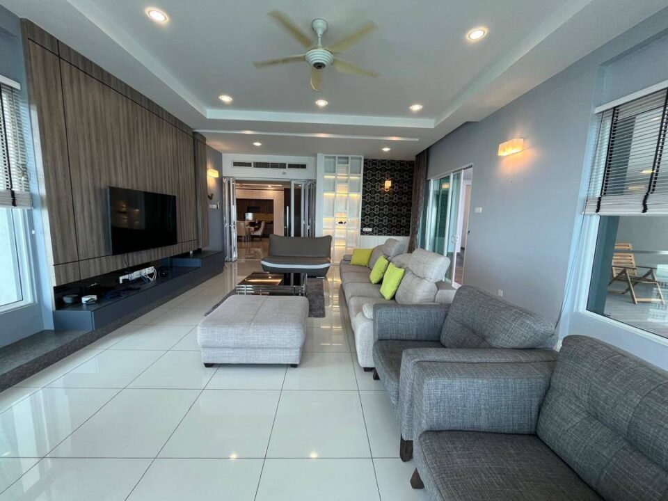 1 Tanjong Condo @ Tanjung Bungah