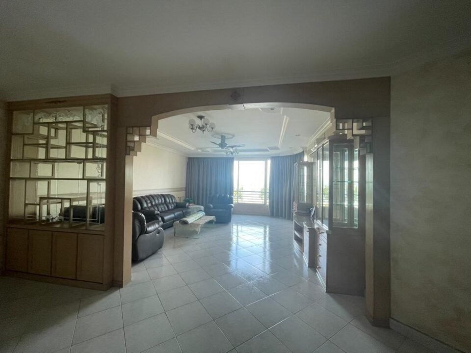 Gurney Beach Resort @ Gurney Drive